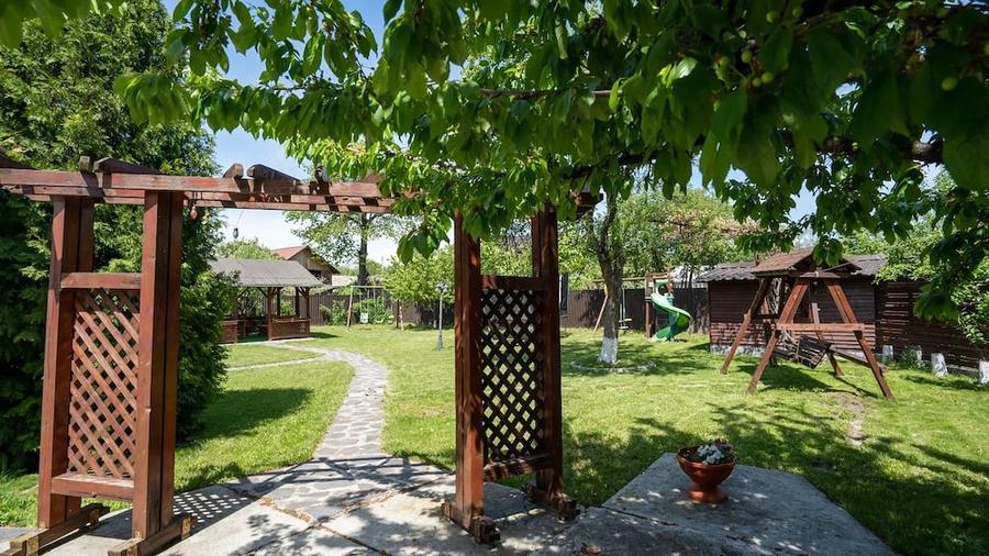 Spațiu comercial, de 800 mp, în Central