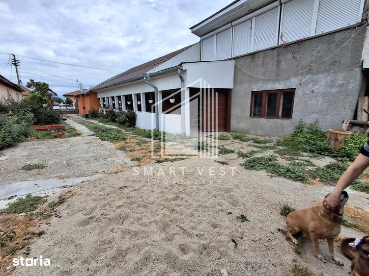 Casă cu 3 camere cu Teren 1200 Mp în Lazuri