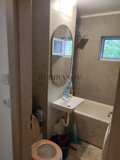 Apartament cu 2 camere decomandat, mobilat în Militari