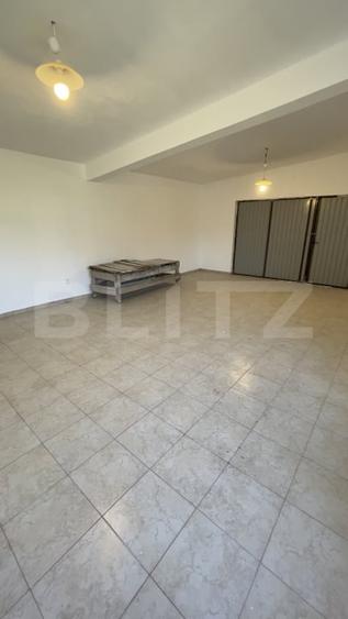 Spațiu comercial, de 60 mp, în Albota