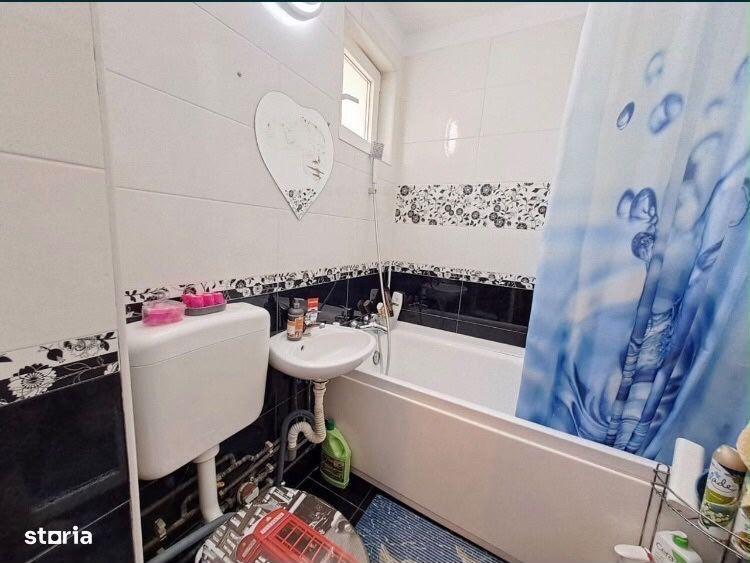 Apartament cu 2 camere decomandat în Progresul