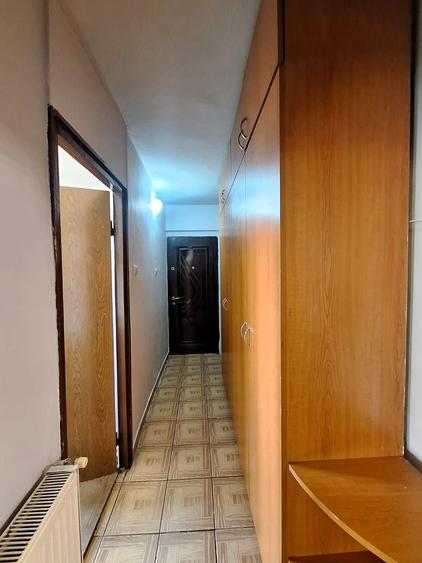 Apartament cu 2 camere decomandat în Hipodrom 3