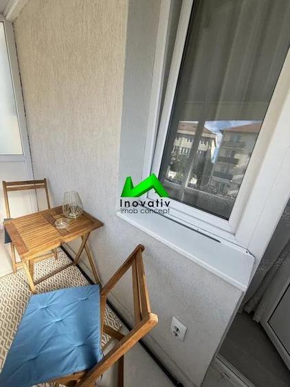 Apartament cu 2 camere decomandat, mobilat în Central