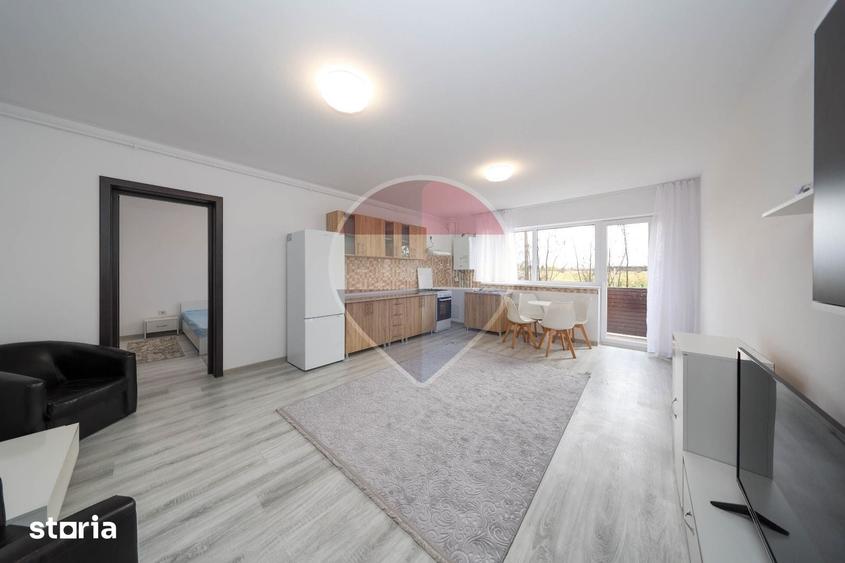 Apartament cu 2 camere semidecomandat în Sânpetru