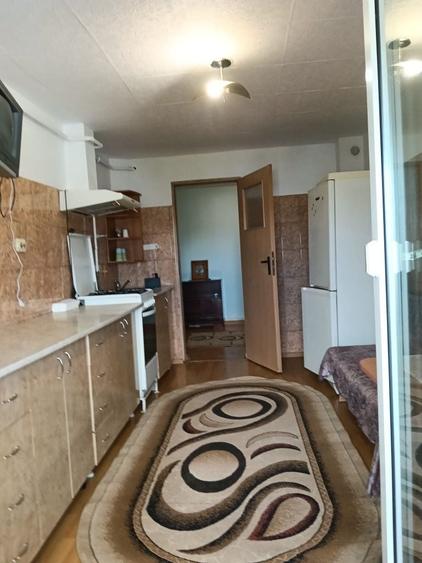 Apartament 2 camere decomandat inchiriere - 2