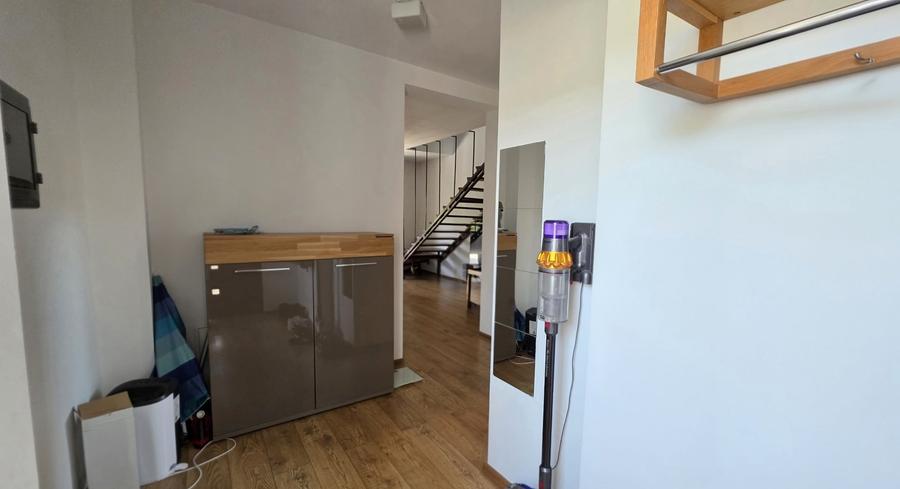 Duplex cu 3 camere cu Canalizare în Dumbrăvița