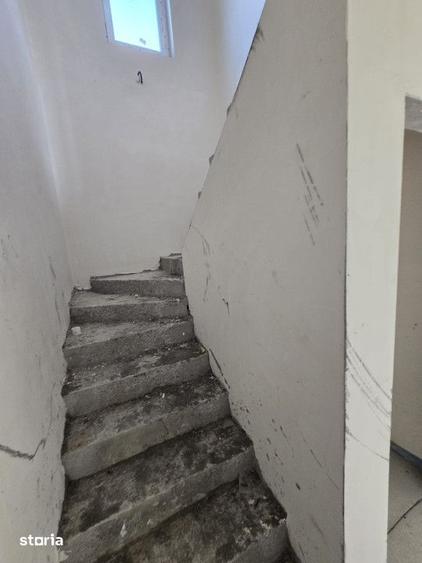 Duplex de vanzare, 4 camere, 120mp, 330mp teren, parcare,zona Chinteni - 3