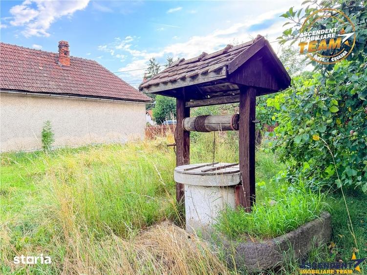 Casă cu 6 camere cu Teren 1911 Mp în Ilieni
