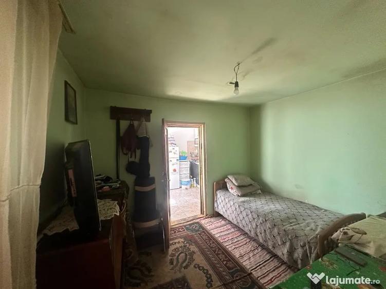 Casă cu 3 camere cu Teren 128 Mp în Malu Roșu