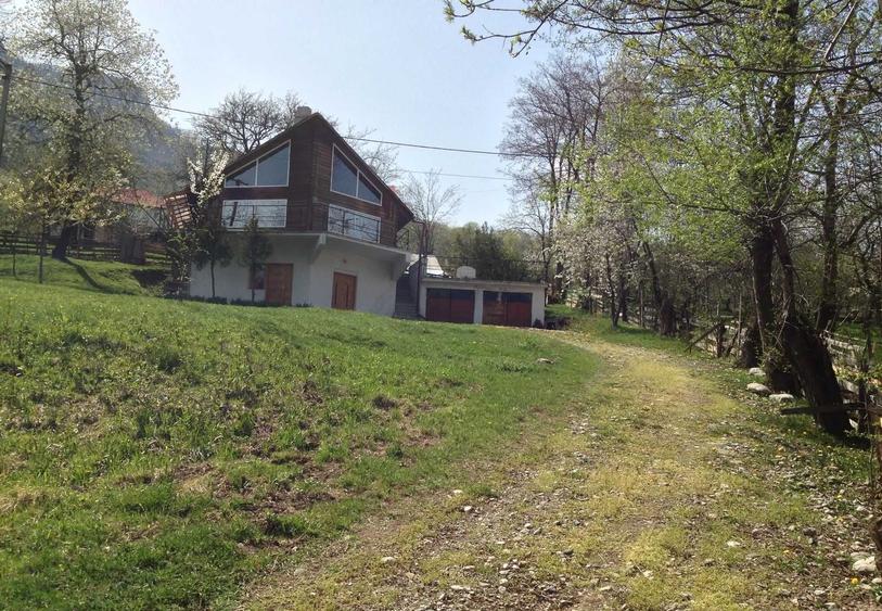 Vila de Vanzare in Comuna Bran, Sat Predelut - Judetul BRASOV - 1