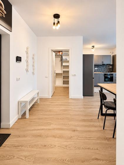 Apartament cu 2 camere decomandat, mobilat în Tomis Nord