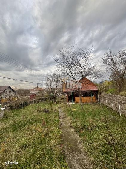 Casă cu 2 camere cu Teren 850 Mp în Central