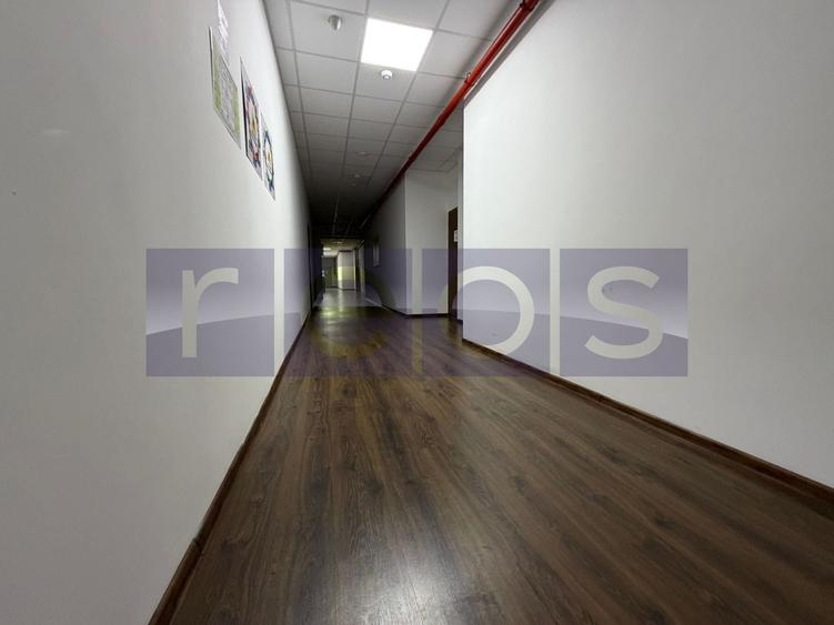 Birou, de 1,184 mp, în Vitan