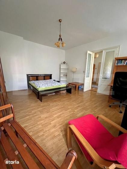 Apartament cu 3 camere în Schei