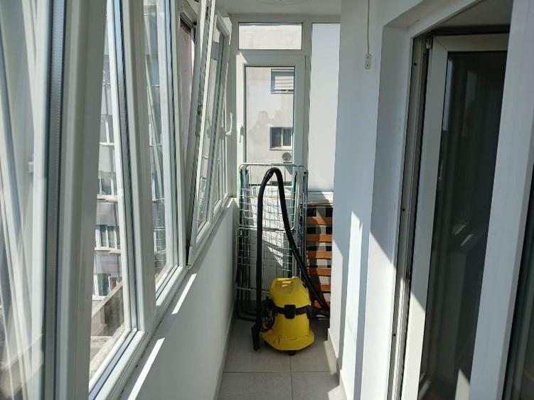 Garsonieră decomandată în Timpuri Noi