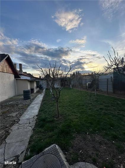Casă cu 3 camere cu Teren 515 Mp în Central