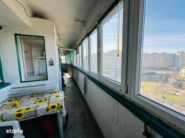 Apartament cu 3 camere decomandat în Colentina