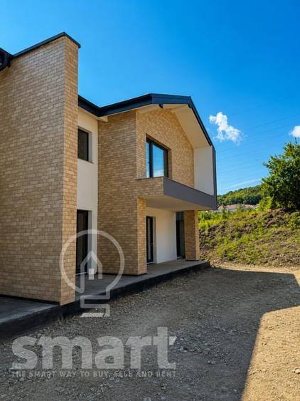 Duplex cu 4 camere cu Canalizare în Mănăștur