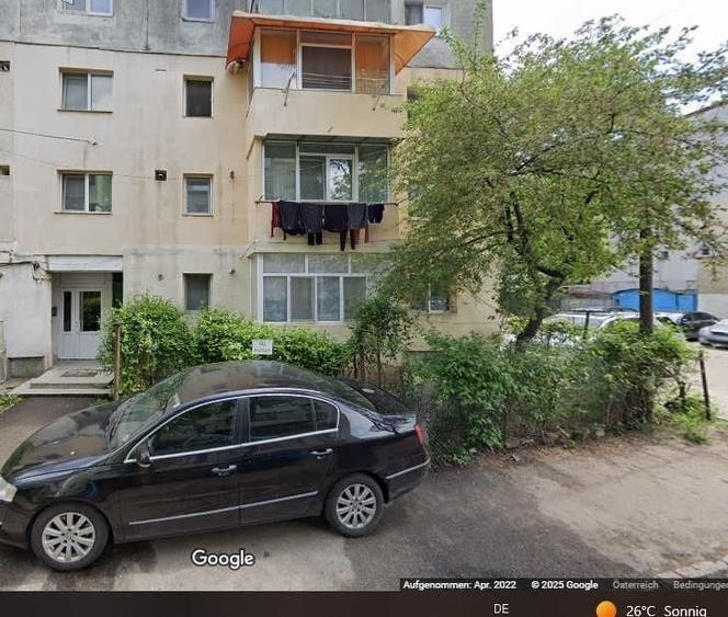Apartament cu 2 camere semidecomandat în Bârlad