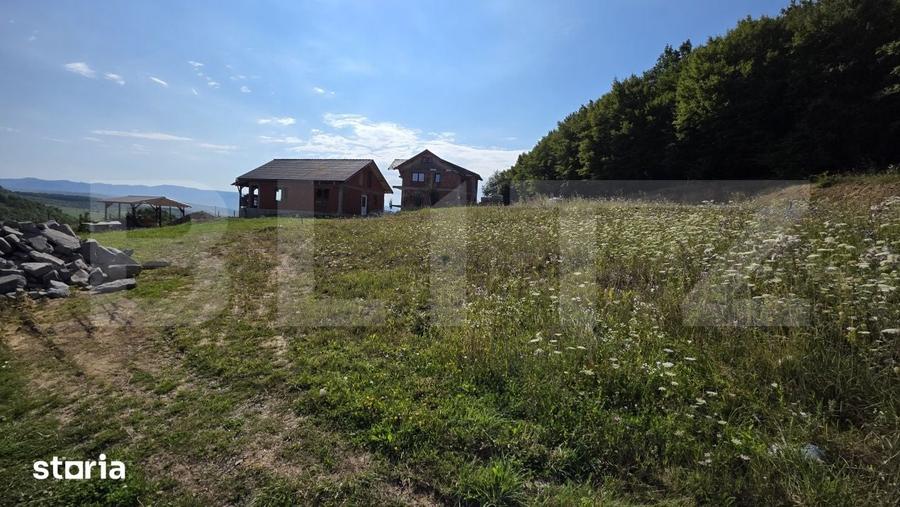 Teren de 875 mp, în Șieu