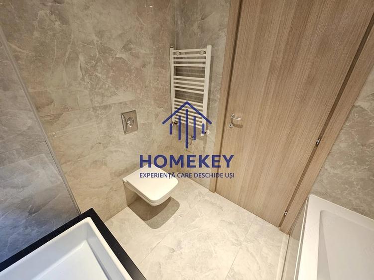 Apartament cu 3 camere decomandat în Est