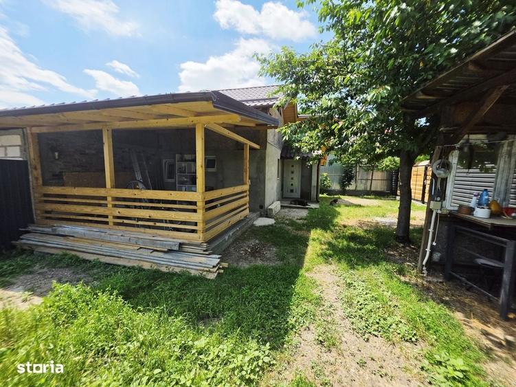 Casă cu 3 camere cu Teren 536 Mp în Ceptura