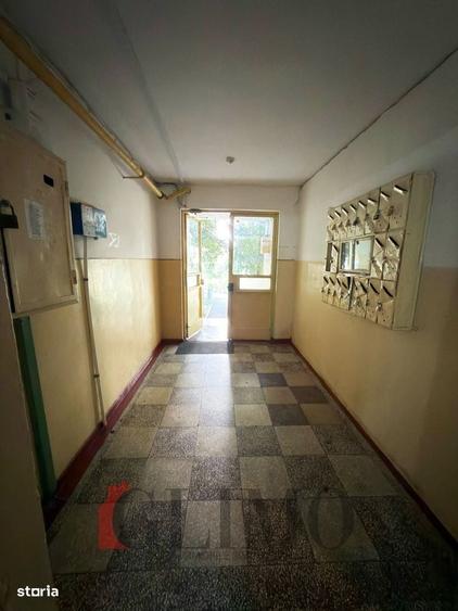 Apartament cu 2 camere decomandat în Micro 38