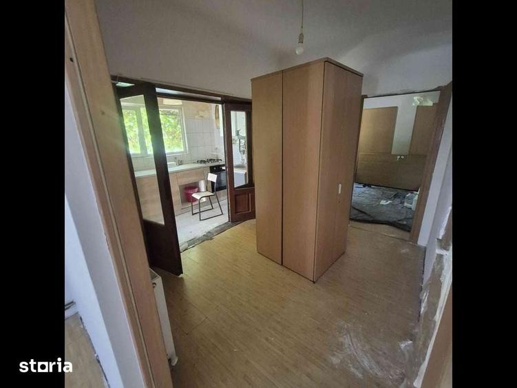 Casă cu 2 camere cu Teren 300 Mp în Colentina