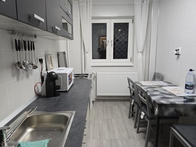 Apartament cu 2 camere semidecomandat în Crângași