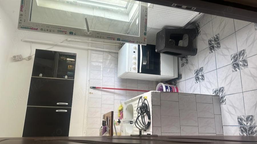 Garsonieră decomandată în Zahana