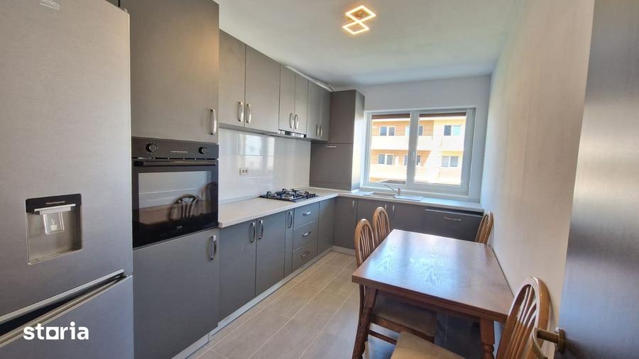 Apartament cu 2 camere decomandat, mobilat în Sânpetru