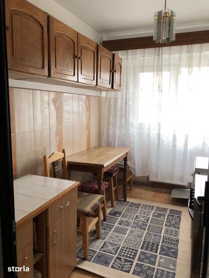 Apartament cu 3 camere în Ultracentral