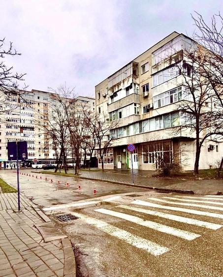 Spațiu comercial, de 76 mp, în Dacia