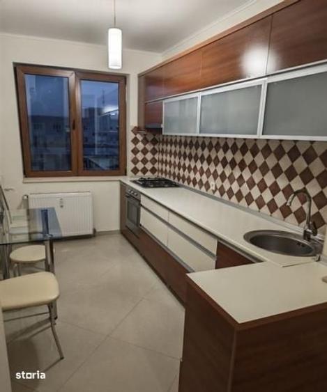 Apartament cu 2 camere decomandat în Titan