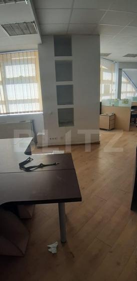 Spațiu comercial, de 210 mp, în George Enescu