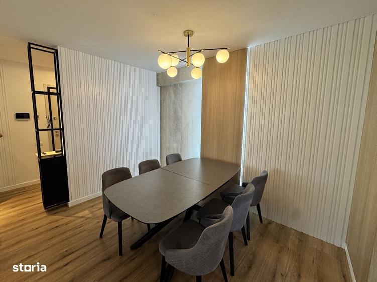 Apartament cu 4 camere în Central — fotografia 3