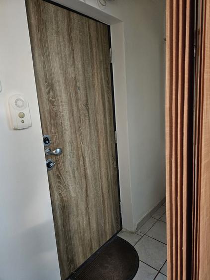 Garsonieră semidecomandată în Rogerius