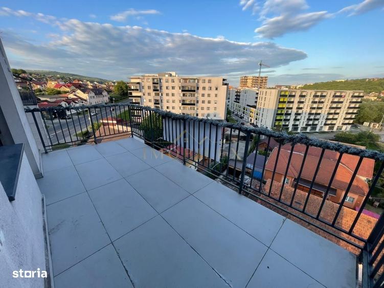 Apartament cu 3 camere aproape de centru - 3