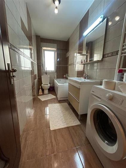 Apartament cu 2 camere decomandat în Valea Adâncă