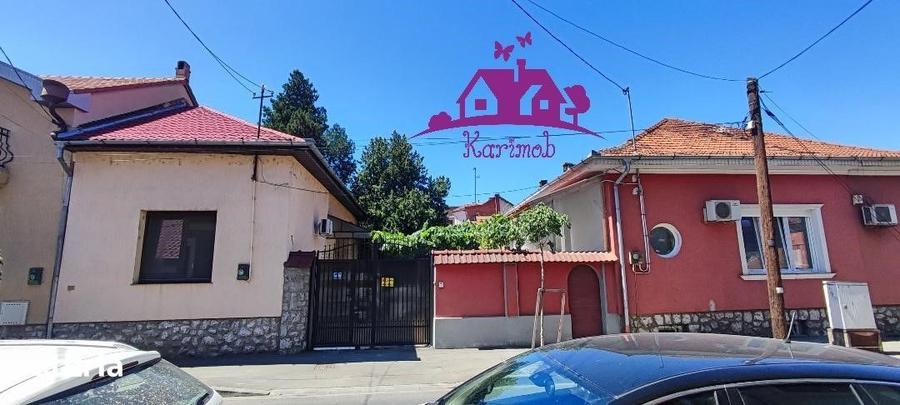 Casă cu 4 camere cu Teren 401 Mp în Salca
