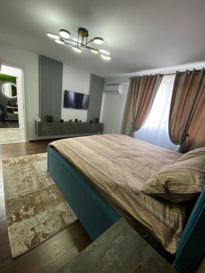 Garsonieră decomandată în George Enescu
