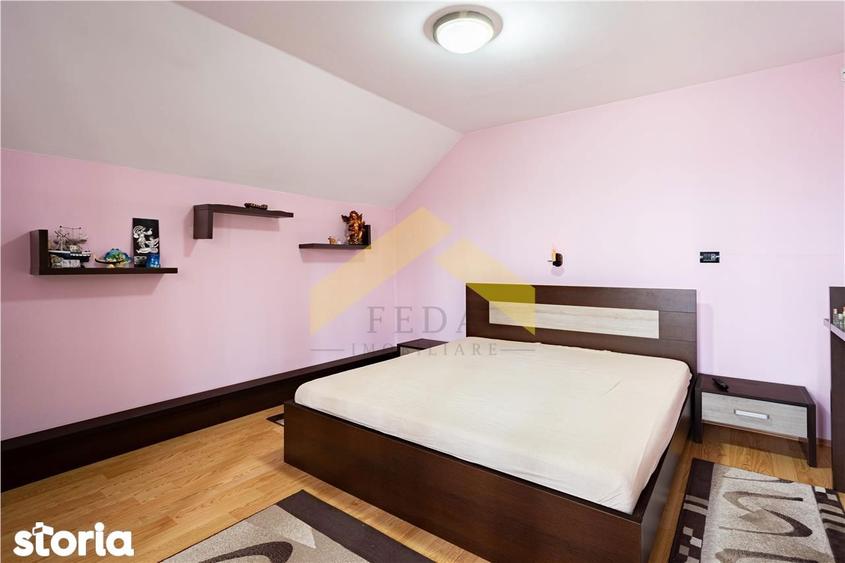 Casă cu 3 camere decomandat cu Teren 490 Mp în Zimandu Nou