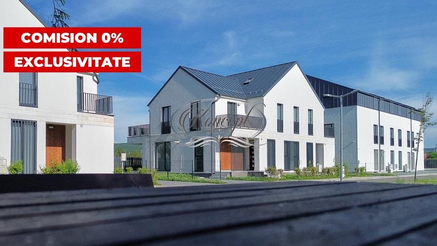 Duplex cu 4 camere cu Canalizare în Gilău