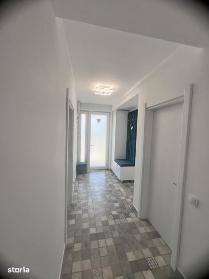 Casă cu 4 camere cu Teren 450 Mp în Tunari