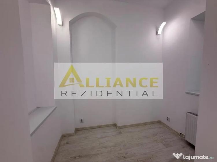 Apartament cu 2 camere decomandat în Centrul Istoric