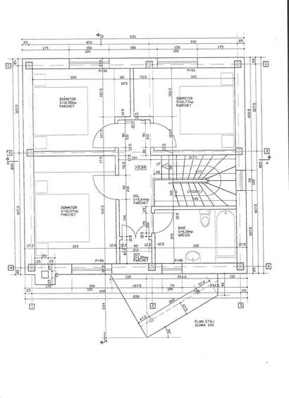 Casă cu 4 camere cu Teren 1292 Mp în Drăganu