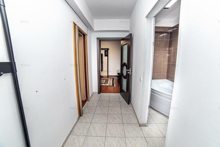 Apartament cu 3 camere semidecomandat, mobilat în Crângași