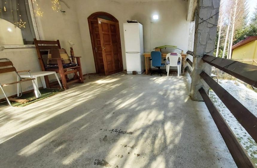 Casă individuală cu 6 camere cu Canalizare în Cheia