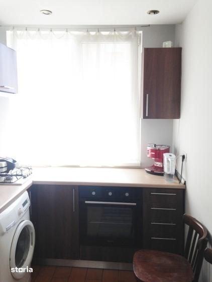 Apartament cu 2 camere semidecomandat în Cișmigiu