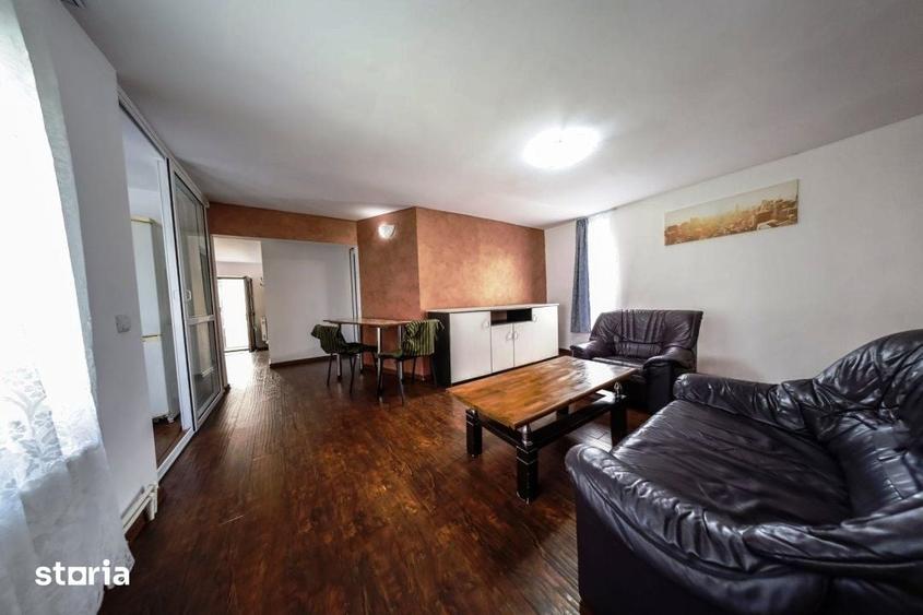 Apartament cu 3 camere decomandat în Central